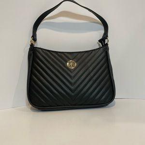 Simple elegant shoulder black bag pre-owned